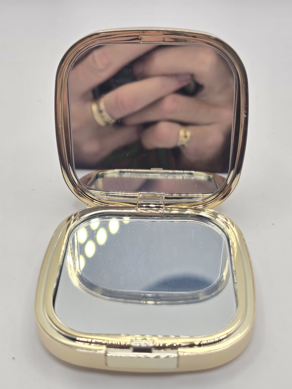 Dolce & Gabbana Dual Mirror Compact Case With Small Pouch - Picture 4 of 5